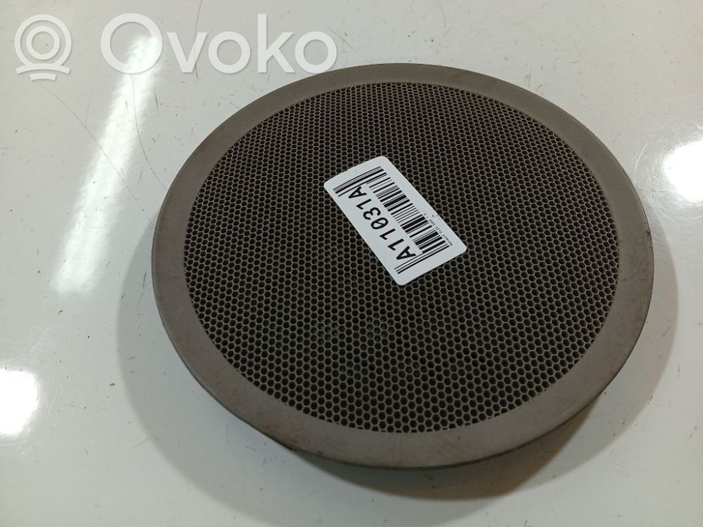 Renault Clio III Maskownica głośnika bocznego deski rozdzielczej 
