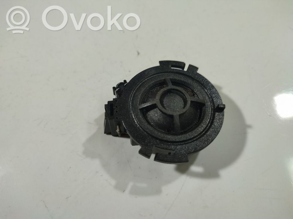 Audi A6 S6 C6 4F Haut-parleur de porte avant