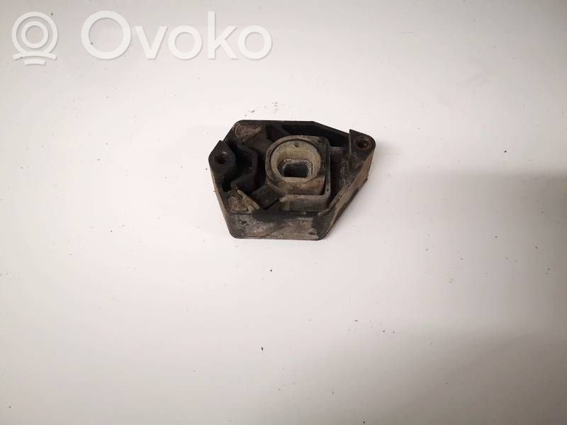 Skoda Roomster (5J) Uchwyt / Mocowanie chłodnicy 