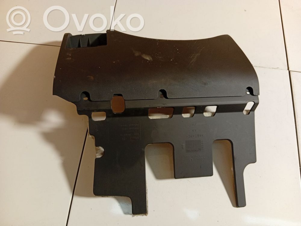 Opel Vectra C Kita salono detalė 