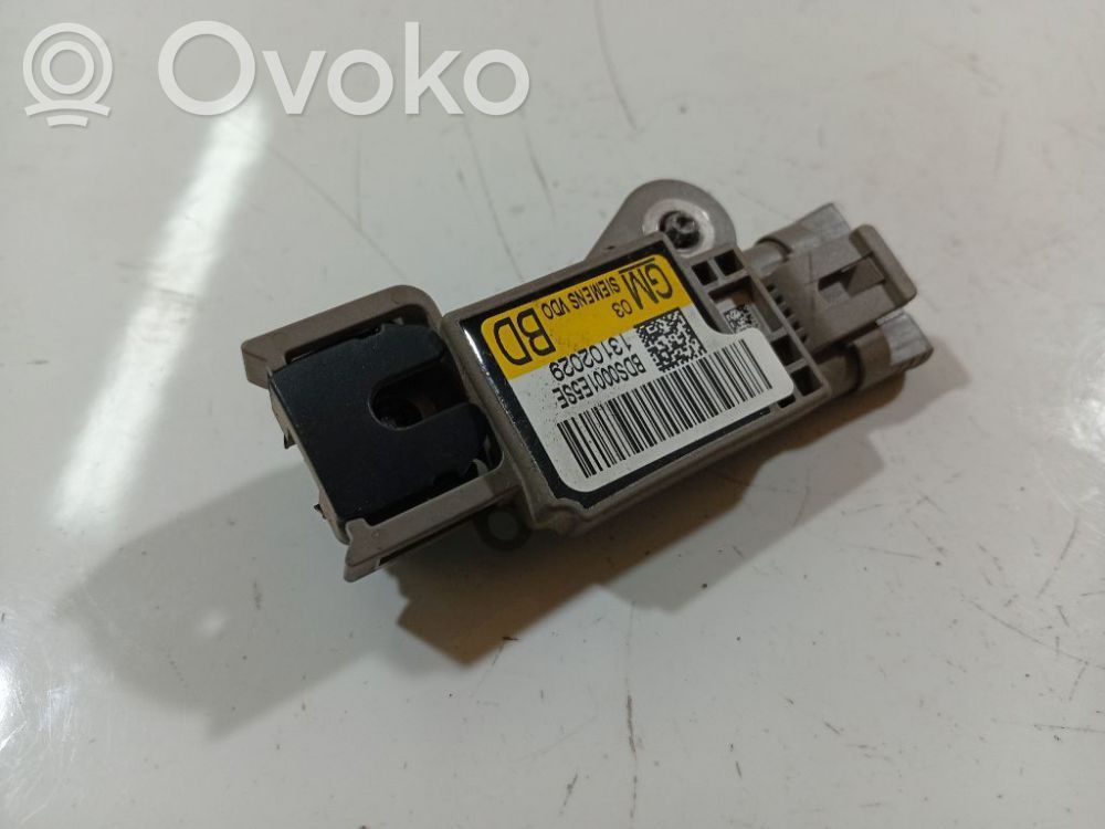 Opel Vectra C Senzor impact/declanșare airbag 