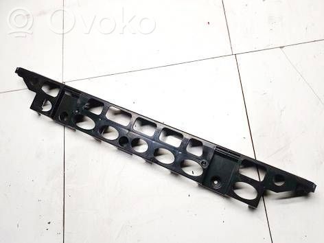 Volkswagen PASSAT B6 Staffa di rinforzo montaggio del paraurti posteriore 