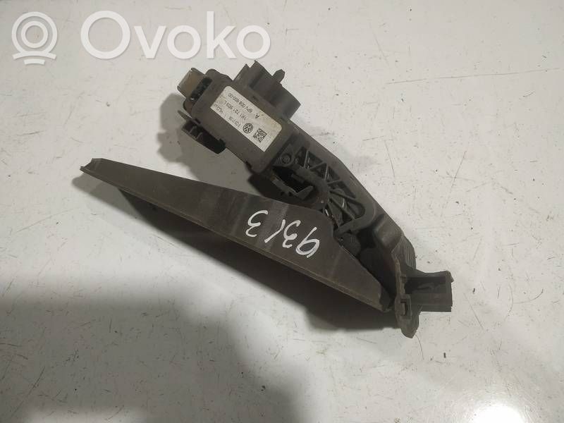 Volkswagen Golf V Pedală accelerație 
