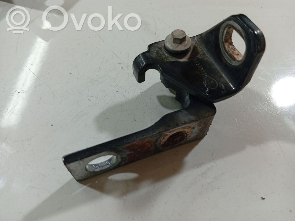 Front door upper hinge   U22810AB,U22810AB,U22810AB,U22810AB