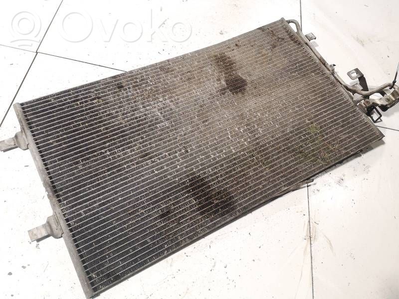Radiateur condenseur de climatisation
