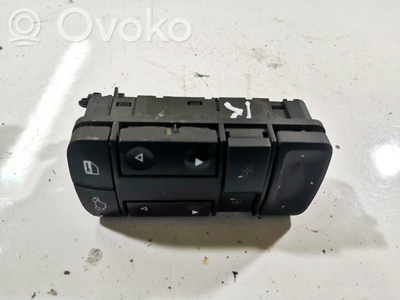 Opel Vectra C Interruttore di controllo dell’alzacristalli elettrico 