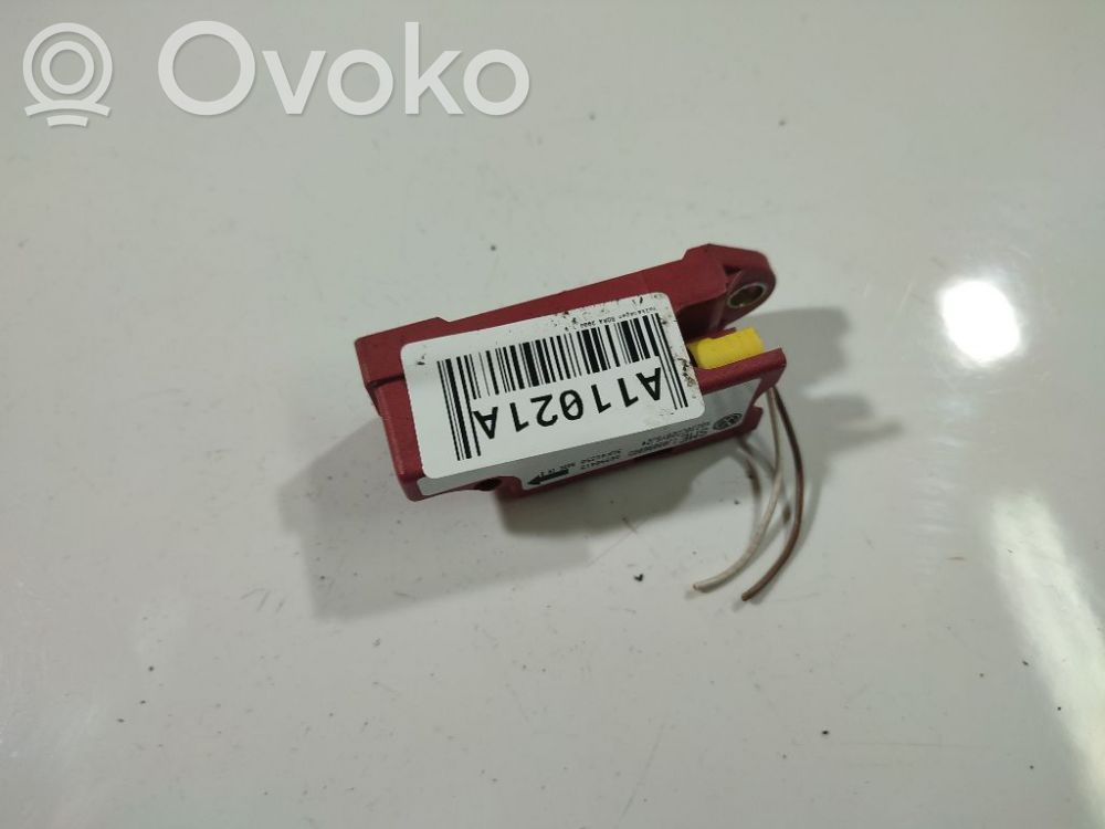 Volkswagen Bora Senzor impact/declanșare airbag 
