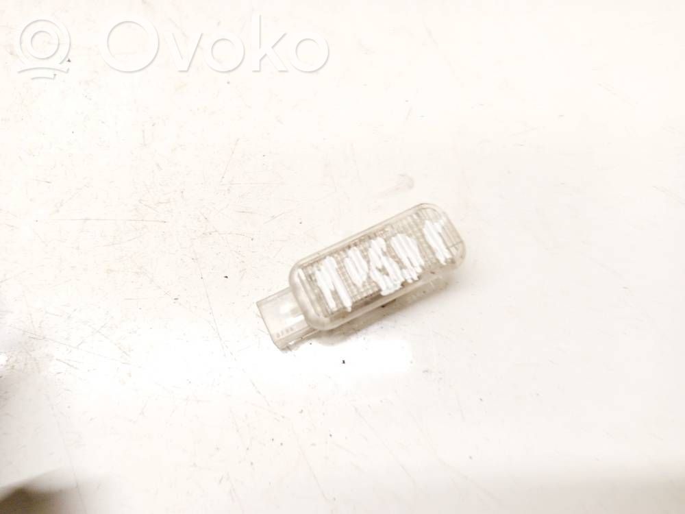 Audi A4 S4 B5 8D Altre luci abitacolo