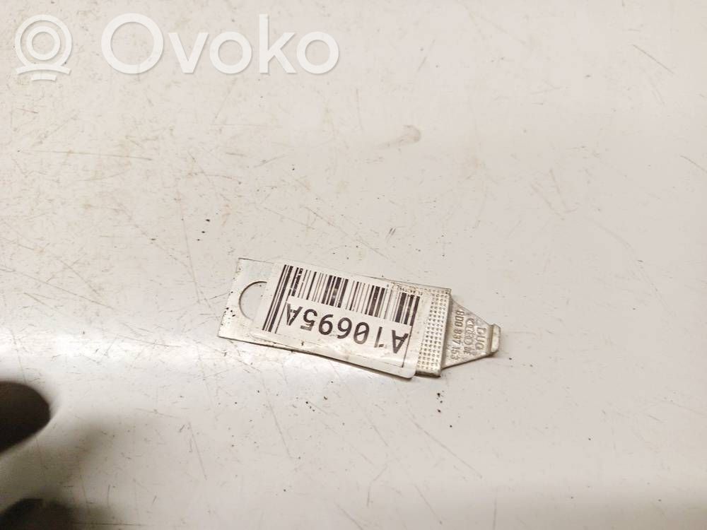 Audi A4 S4 B5 8D Altra parte esteriore 
