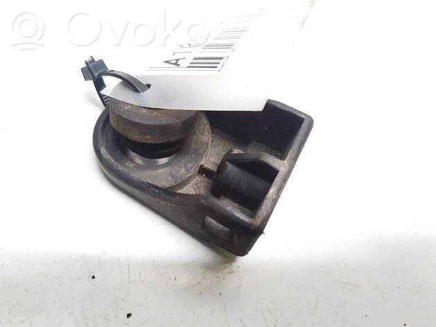 Peugeot 406 Fixation de radiateur