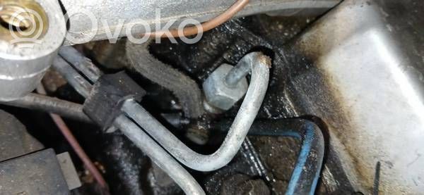 Inyector de combustible