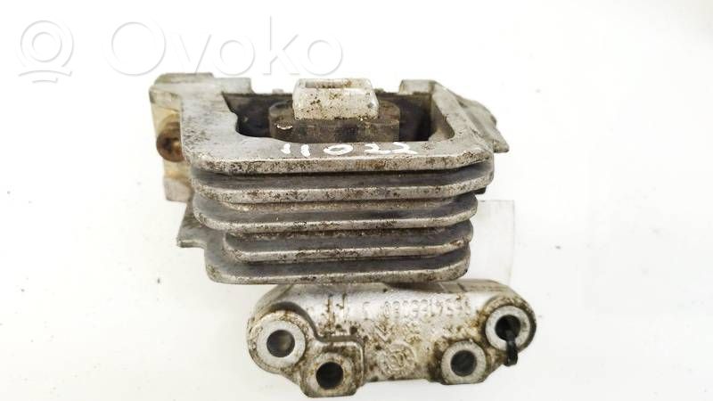 Peugeot 207 Supporto di montaggio del motore