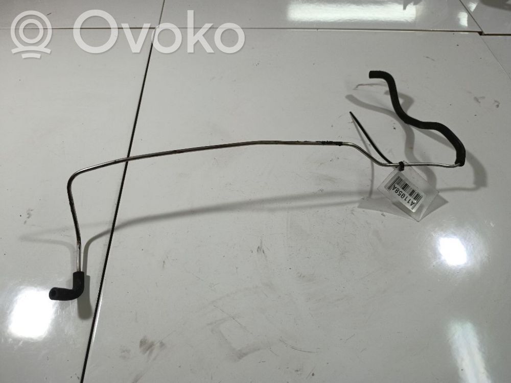 Engine coolant pipe/hose