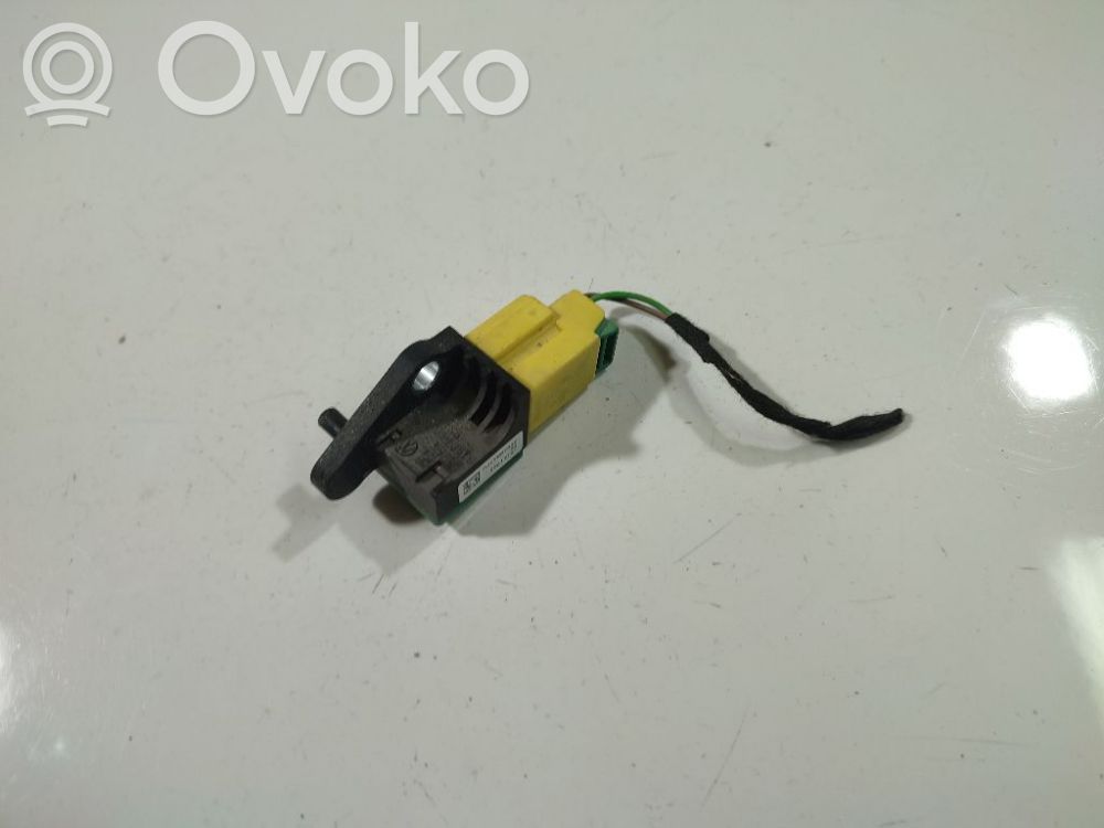 Skoda Superb B6 (3T) Sensore d’urto/d'impatto apertura airbag 