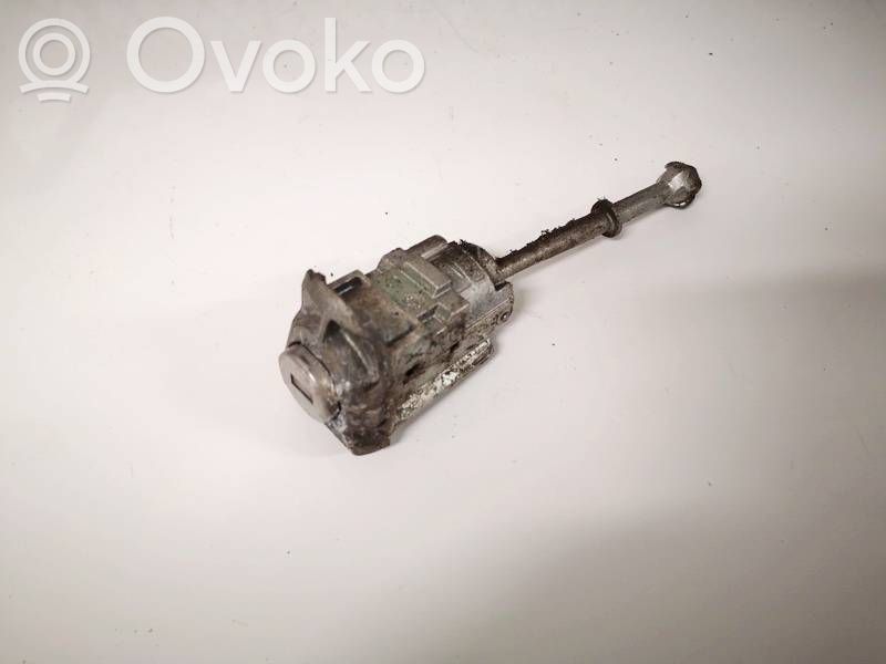 Citroen C3 Užrakinimo spynelė (prie rankenos) 