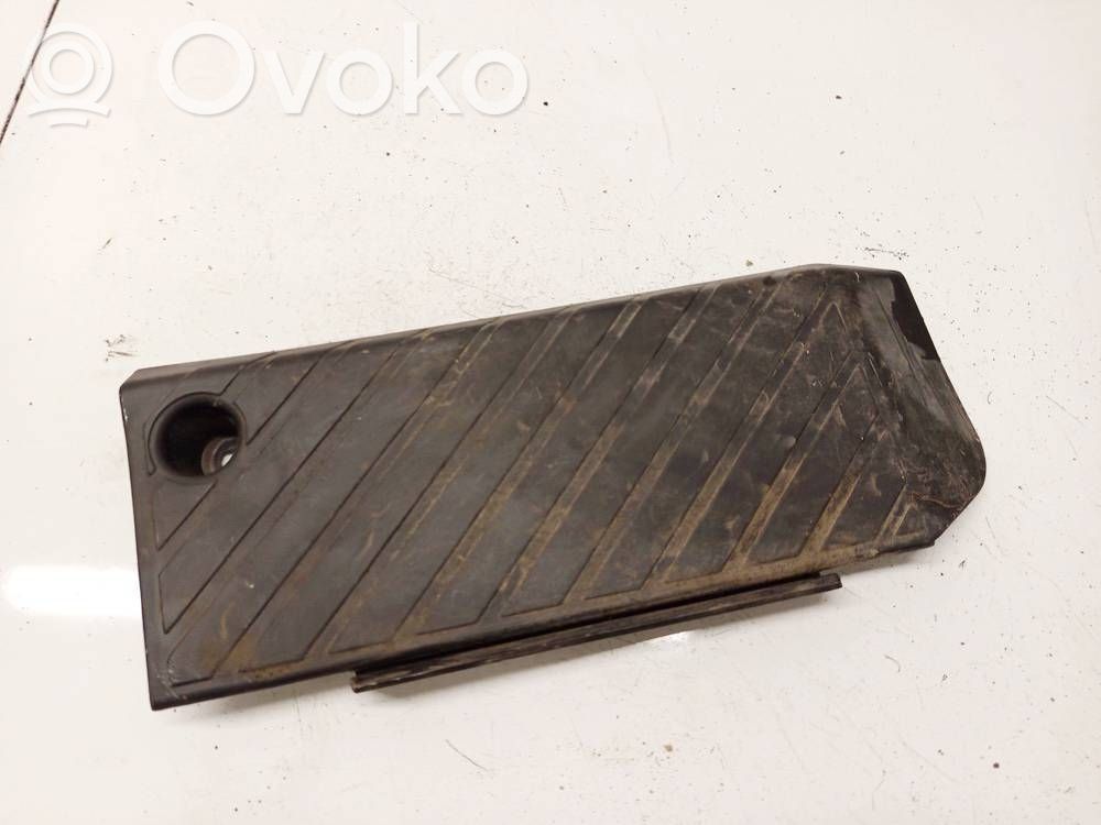 Audi A4 S4 B5 8D Altra parte interiore 