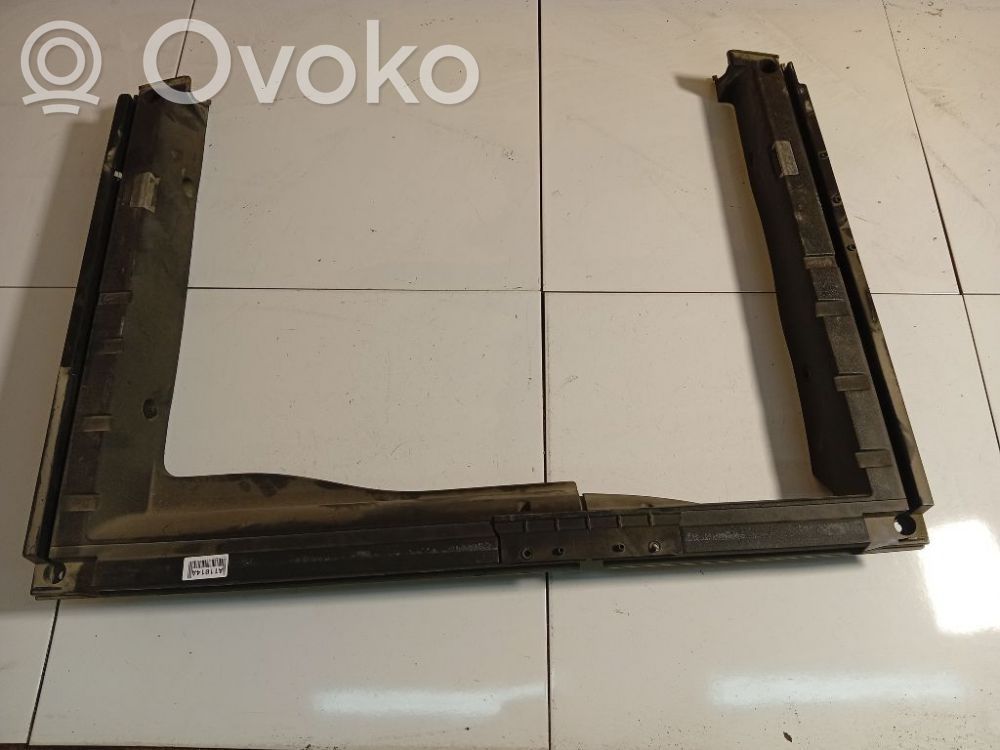 Volkswagen PASSAT B6 Altro elemento di rivestimento bagagliaio/baule