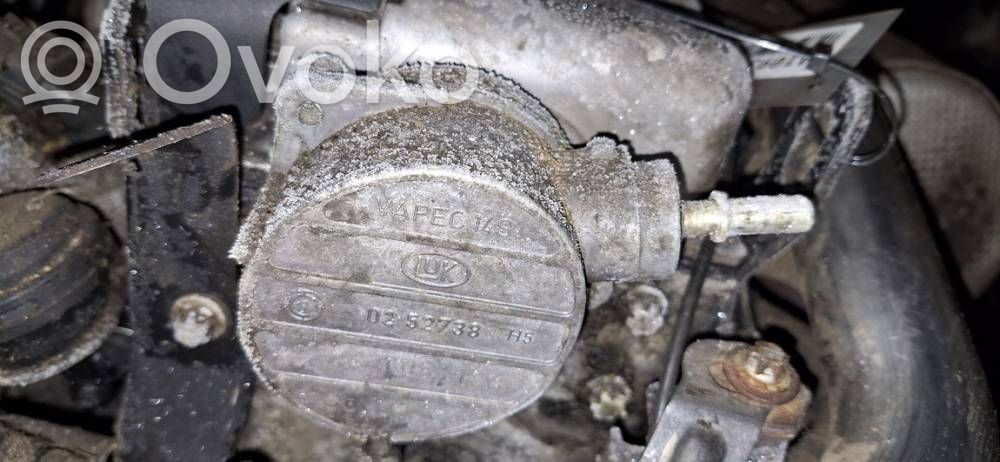 Opel Astra G Pompa a vuoto 