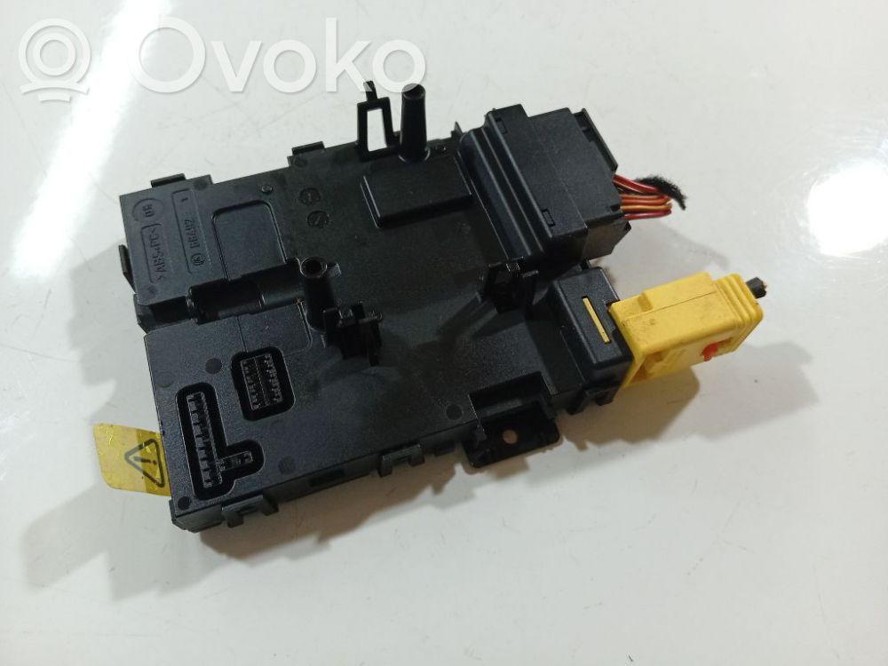 Volkswagen PASSAT B6 Maniglia/leva di regolazione del volante