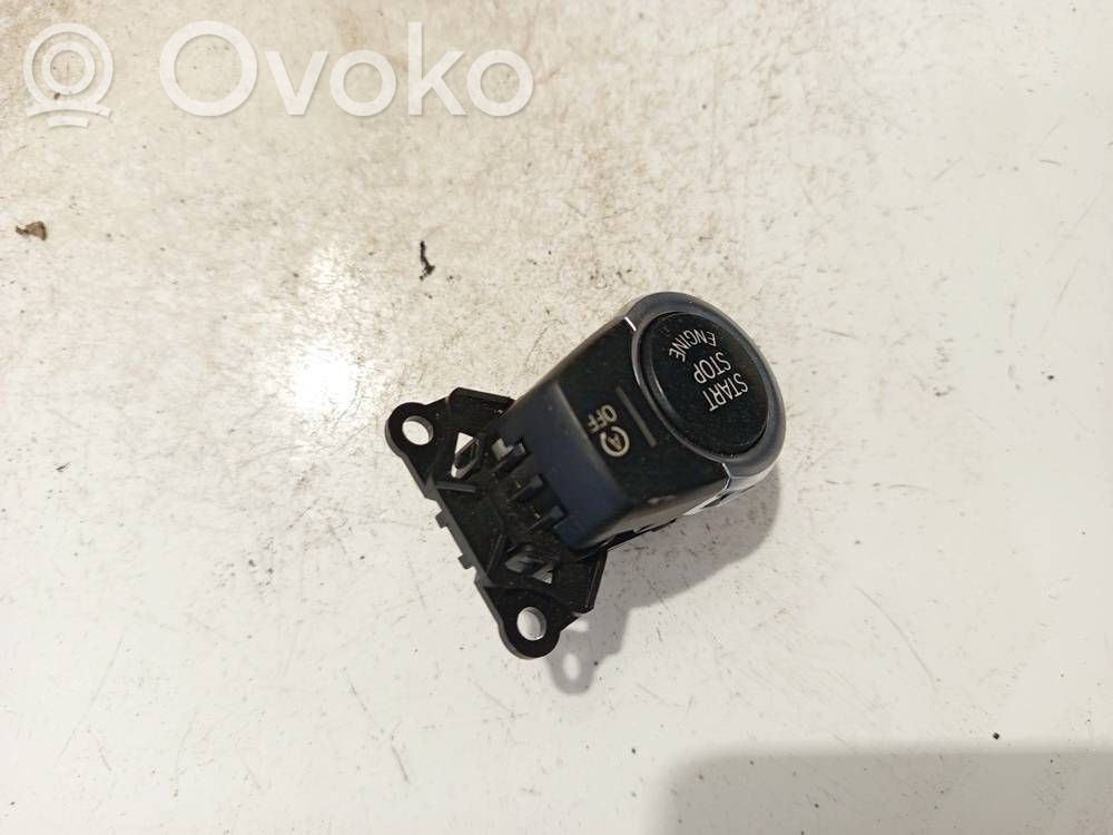 BMW X6 F16 Interruttore a pulsante start e stop motore 