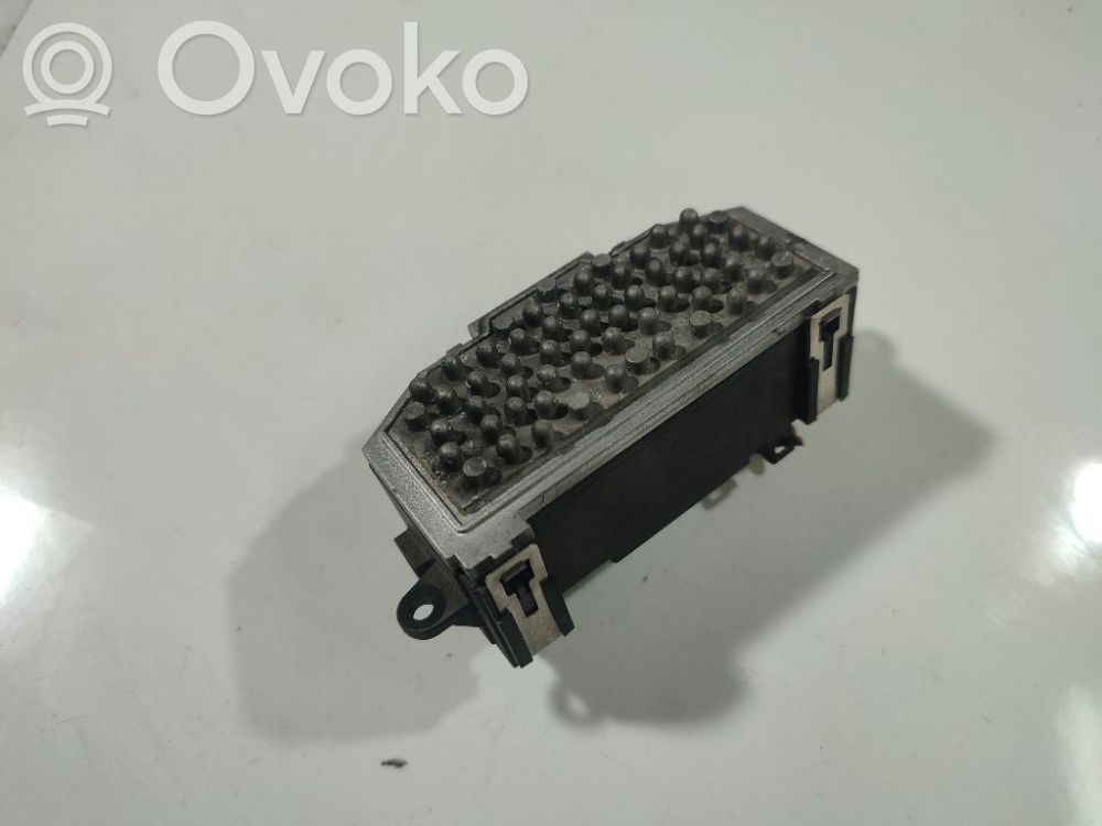 Volkswagen PASSAT B6 Motor aerotermă/rezistor ventilator 