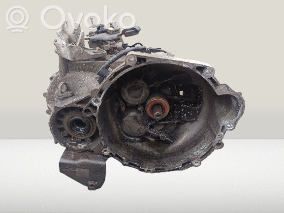 KIA Optima Cutie viteze manuală cu 5 trepte 