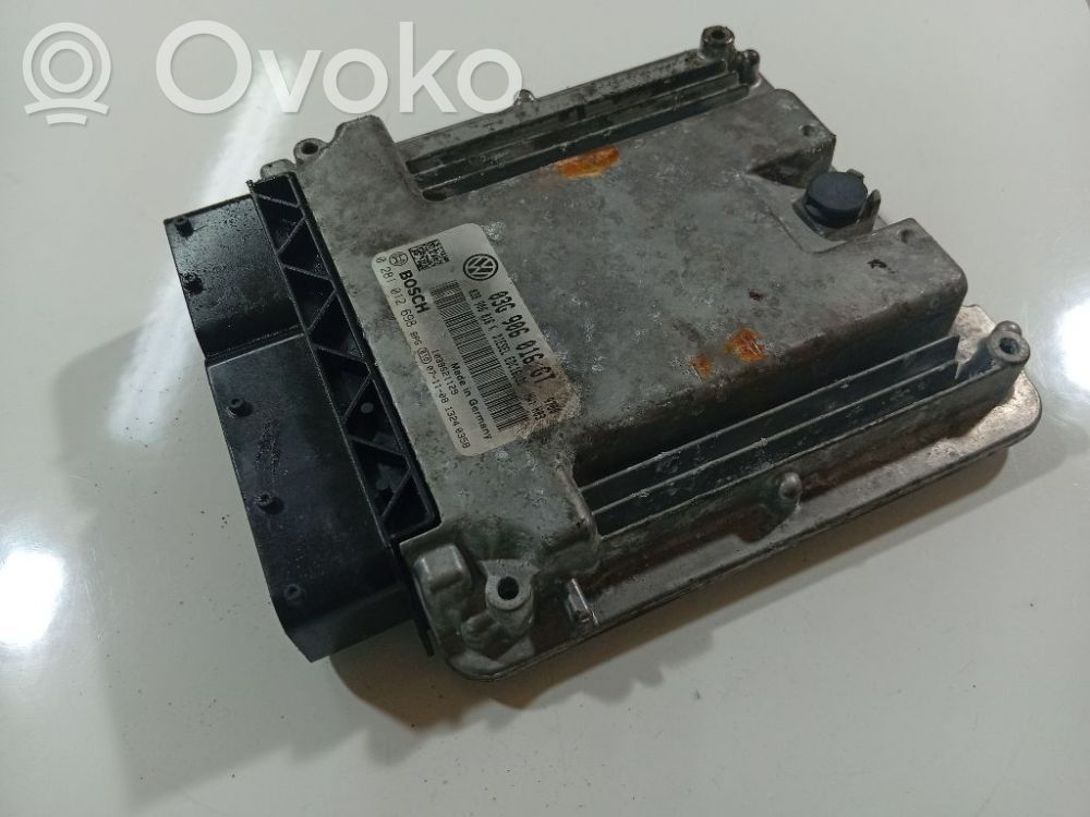 Skoda Superb B5 (3U) Unitate/modul de control motor 