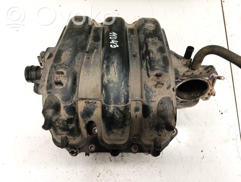 Skoda Praktik (5J8) Collettore di aspirazione
