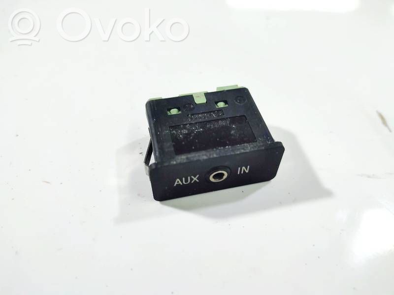 BMW X1 E84 Enchufe conector USB 