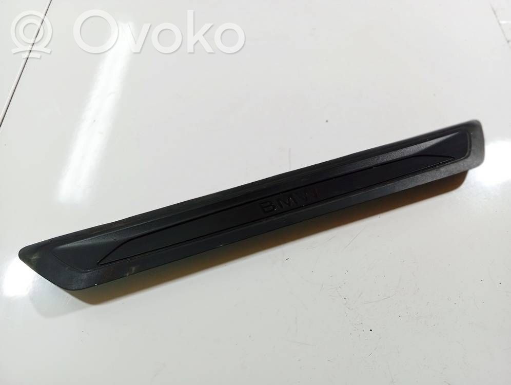 BMW 2 F22 F23 Copertura del rivestimento del sottoporta anteriore