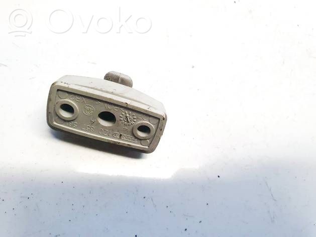 Skoda Octavia Mk2 (1Z) Clip/gancio/supporto per aletta parasole
