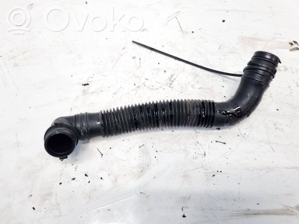 Volkswagen Golf IV Einzelteil Lufteinlasskanal 