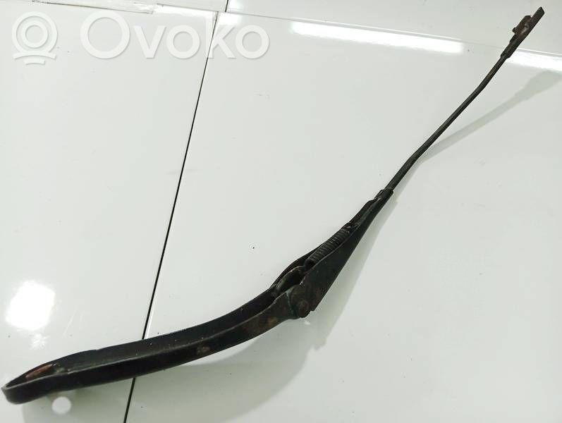 BMW 3 F30 F35 F31 Ramię wycieraczki szyby przedniej / czołowej