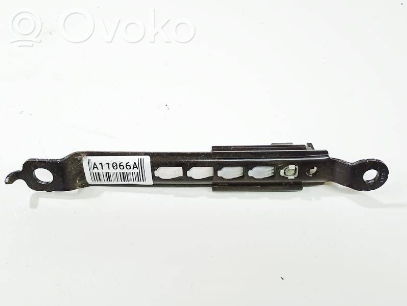 Subaru B9 Tribeca Sicherheitsgurt-Einstellschiene 