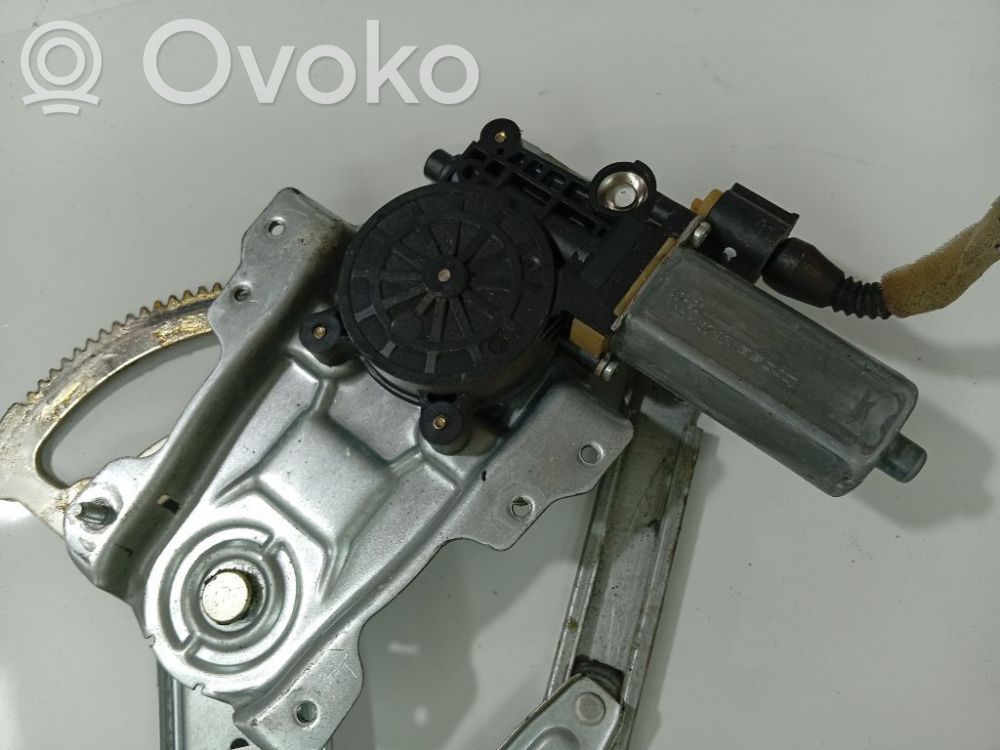 Toyota Yaris Motorino alzacristalli della portiera anteriore 