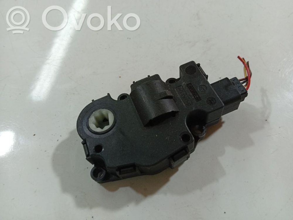 BMW 3 E90 E91 Air flap motor/actuator 
