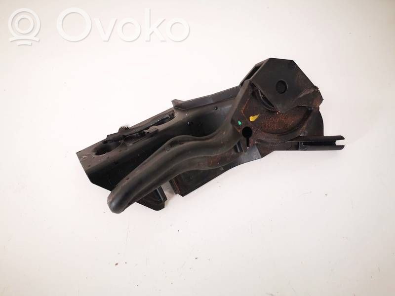 Opel Corsa E Poignée, déverrouillage du capot moteur