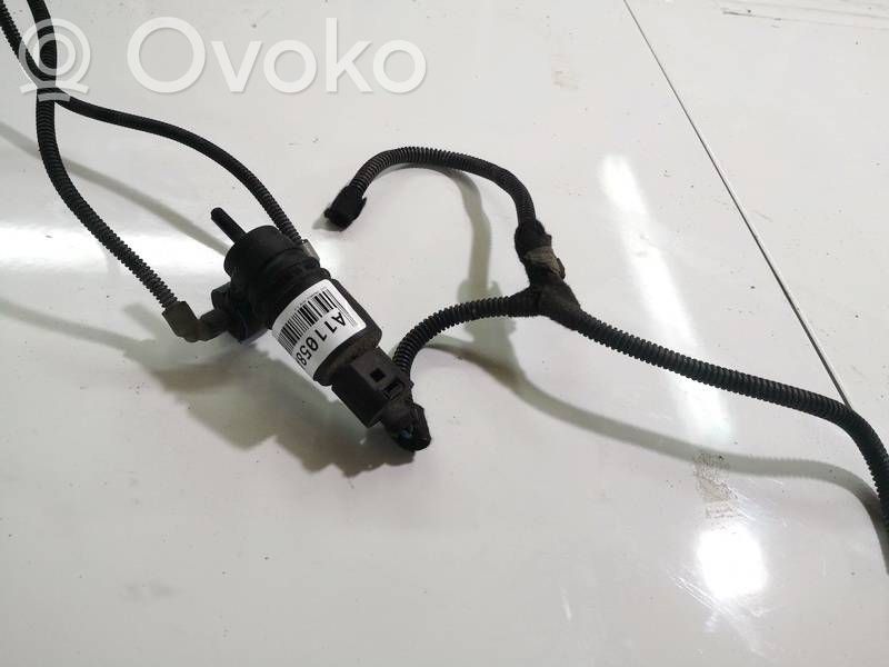 Opel Insignia A Pompa lavavetri parabrezza/vetro frontale 