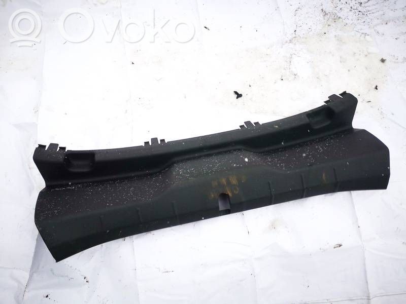 Volvo C30 Altro elemento di rivestimento bagagliaio/baule 