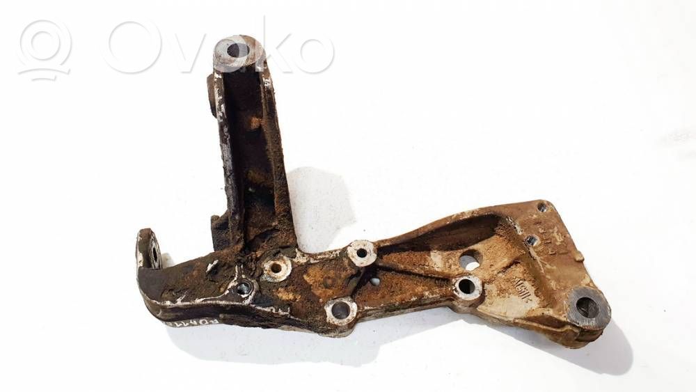 Querlenker Achsschenkel vorne   1K0199296E,1K0199296E
