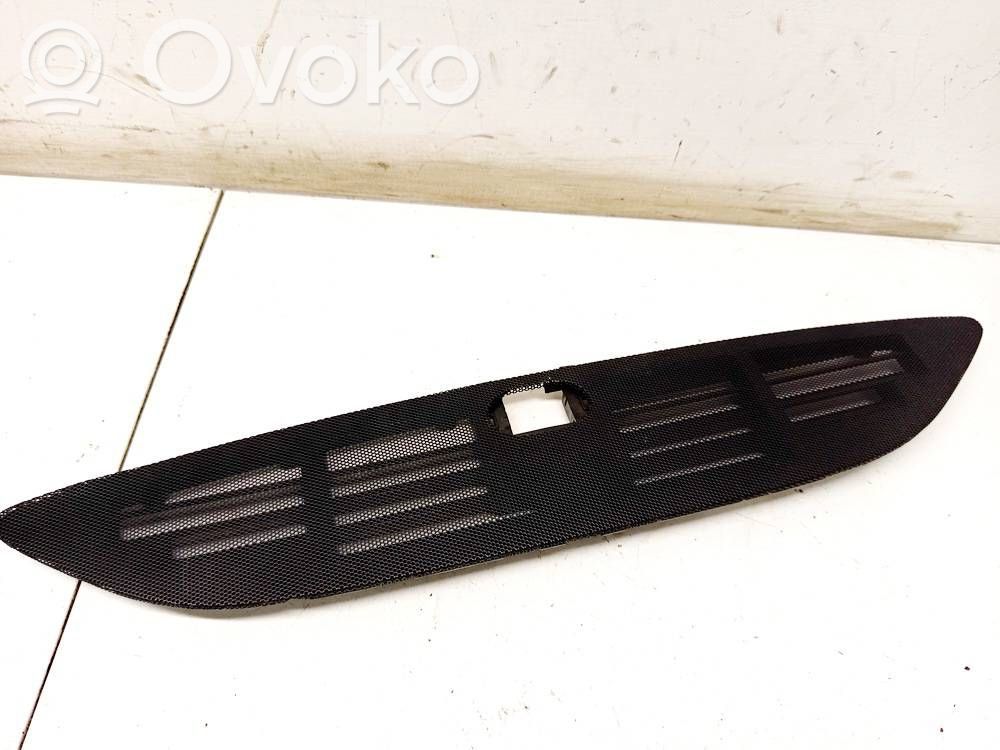 Volkswagen PASSAT B6 Alte piese de interior 