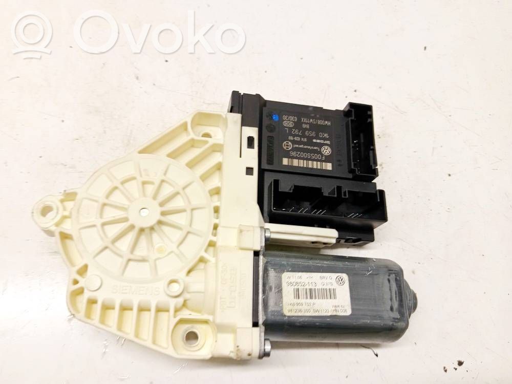 Volkswagen PASSAT B6 Motor macara geam ușă spate 