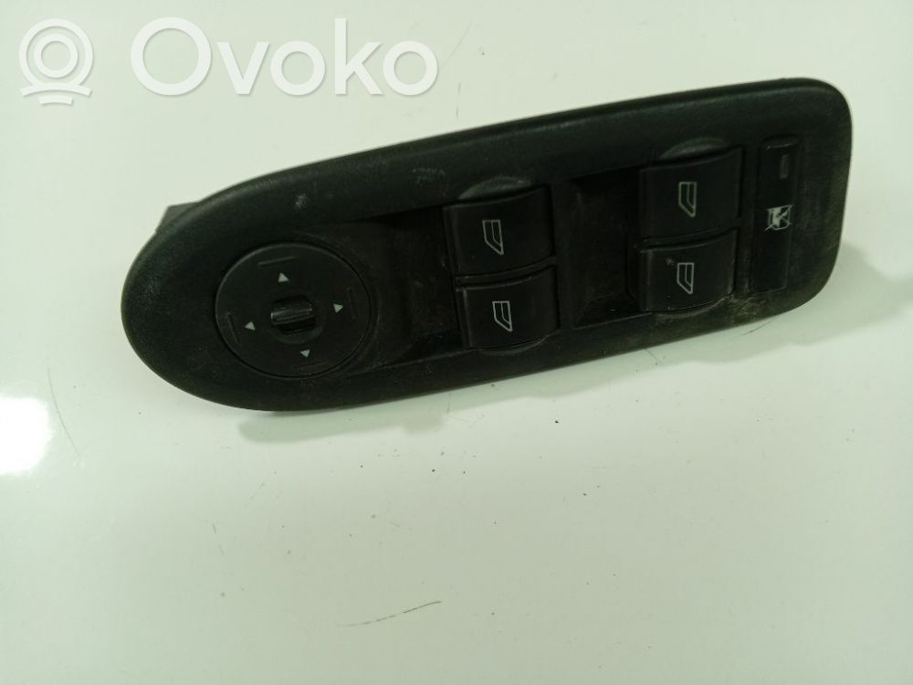 Przyciski szyb   7M5T14A132AA,3S003178100,7M5T14A132AA