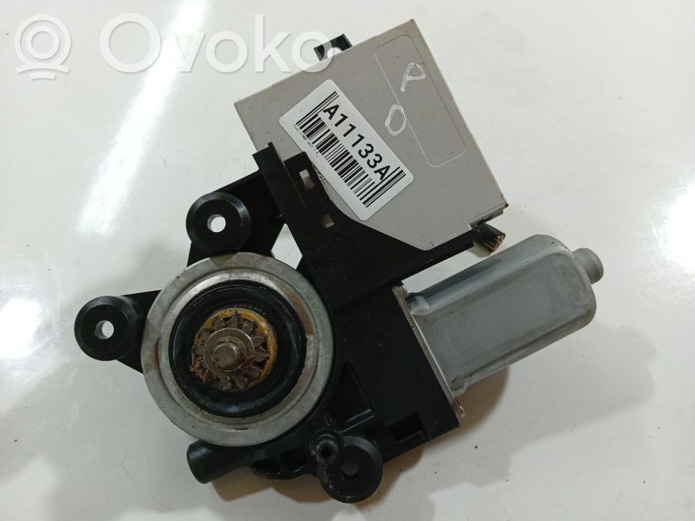 Ford C-MAX I Silnik regulatora szyby drzwi przednich 