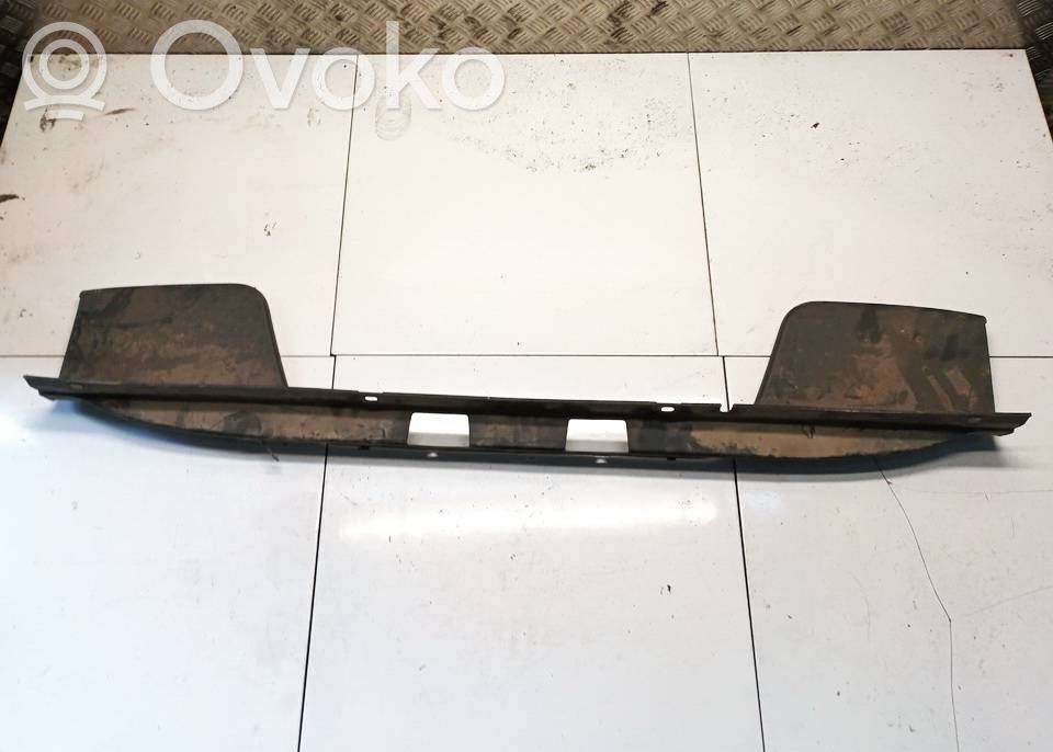 Volkswagen Amarok Modanatura della barra di rivestimento del paraurti anteriore 
