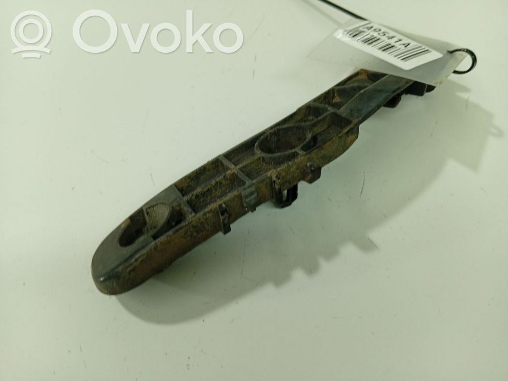 Toyota Avensis T270 Staffa di rinforzo montaggio del paraurti posteriore
