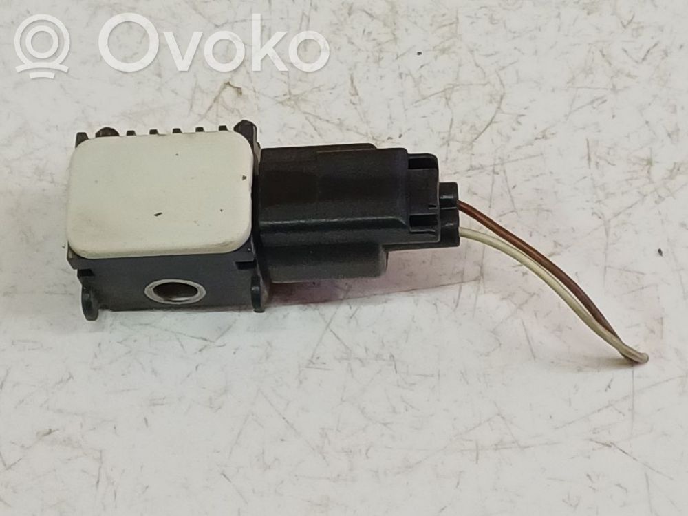 Ford C-MAX I Czujnik uderzenia Airbag 
