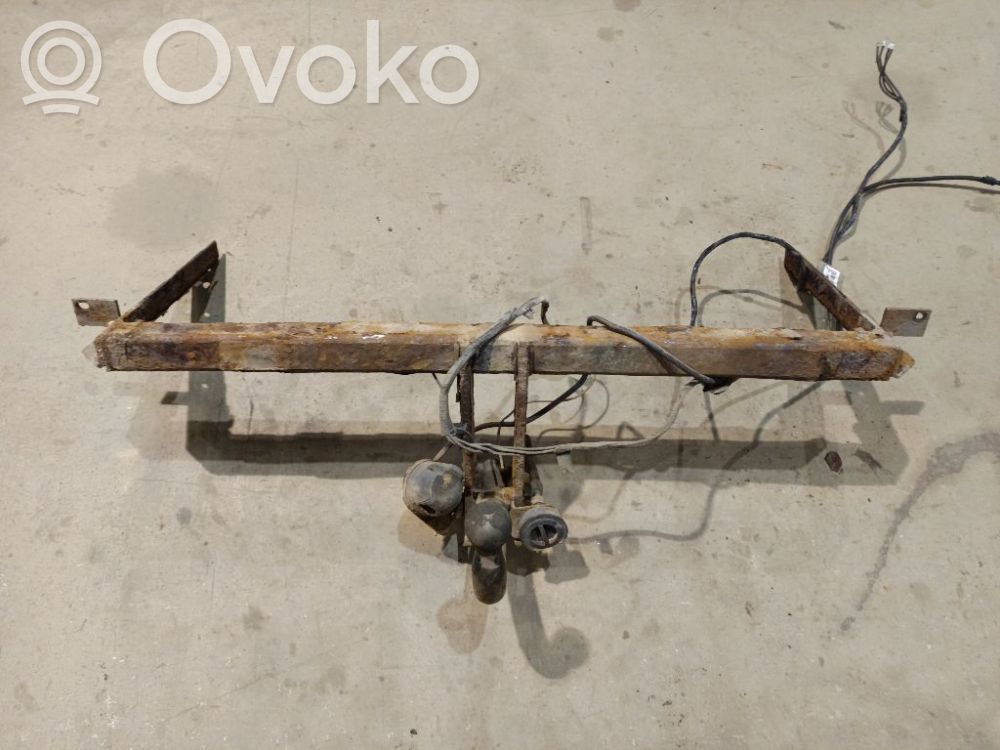Hak holowniczy / Komplet