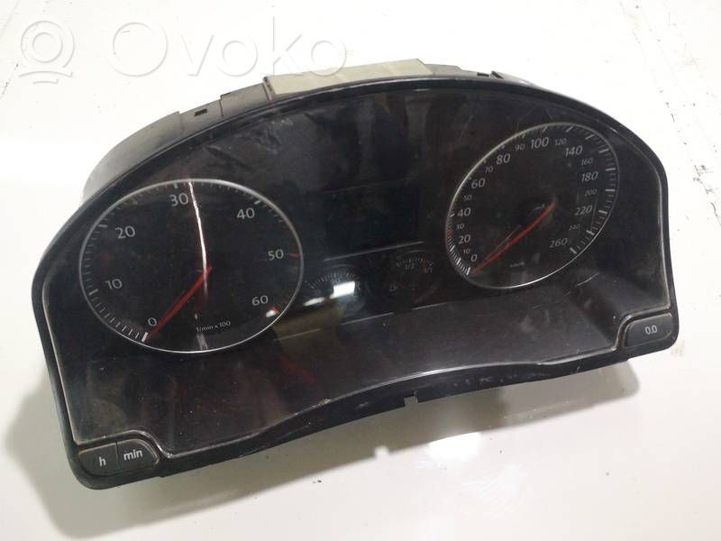 Volkswagen Golf V Tachimetro (quadro strumenti)