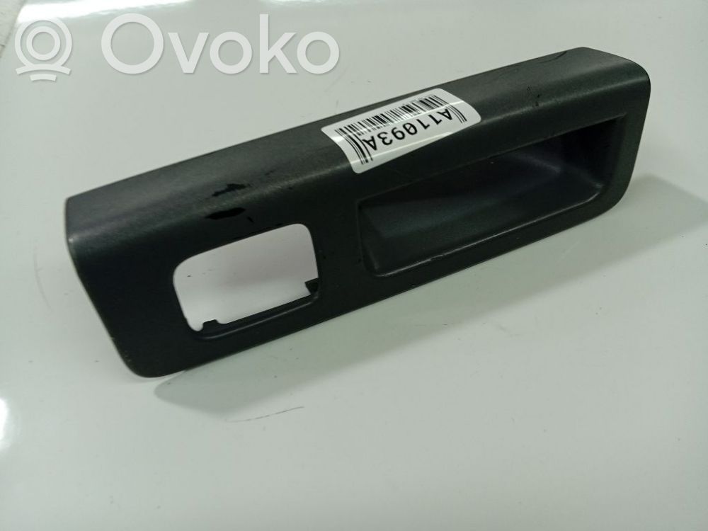 Volvo V50 Support bouton lève vitre porte avant